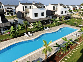 Muhteşem triplex eşyalı villa